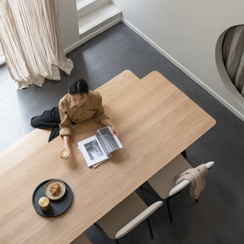 Design Dining Bench | Butterfly Bench Steel black powdercoating | Walnut naturel lacquer | Studio HENK | 