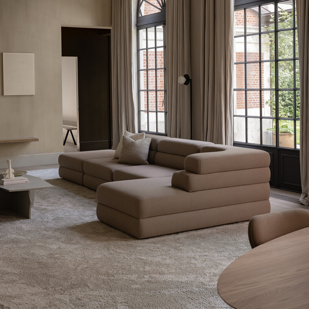 Design modern sofa | Layer 3.5 seater corner sofa open right Grey | Studio HENK | 