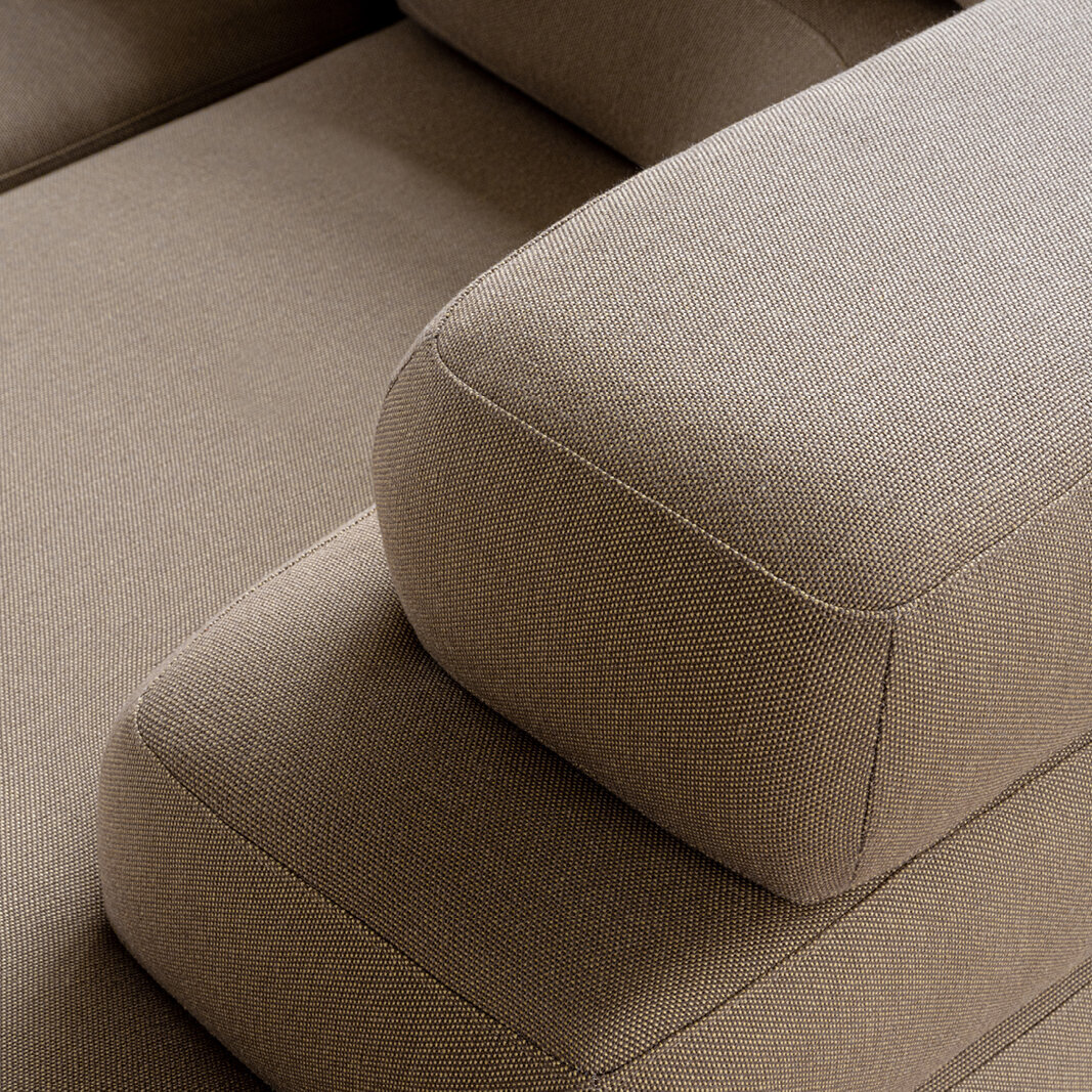 Design modern sofa | Layer 3.5 seater corner sofa open right Grey | Studio HENK | 