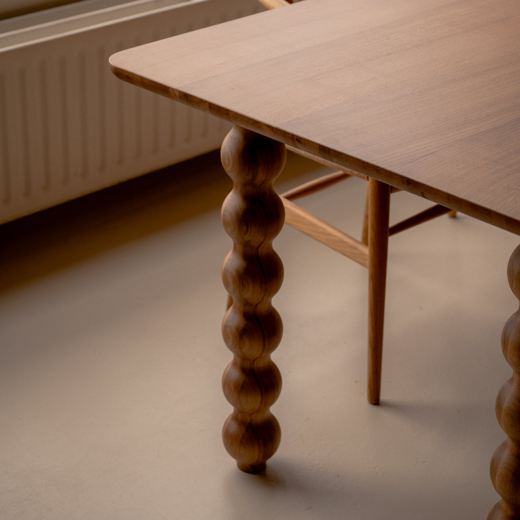 Rectangular Design dining table | Turn Oak hardwax oil natural light | Oak hardwax oil natural light | Studio HENK | 