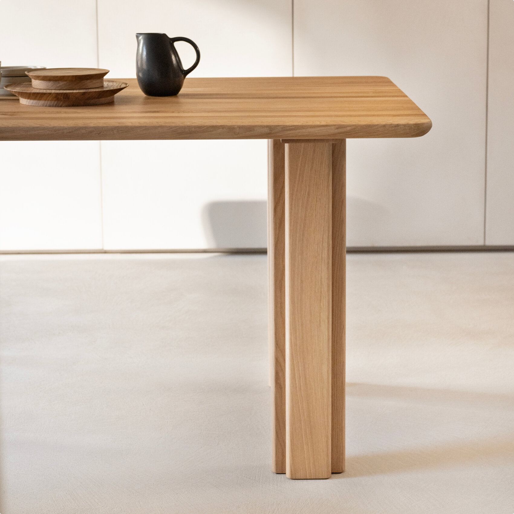 Rectangular Design dining table | Paste Dining Table Walnut naturel lacquer | Walnut naturel lacquer | Studio HENK | 