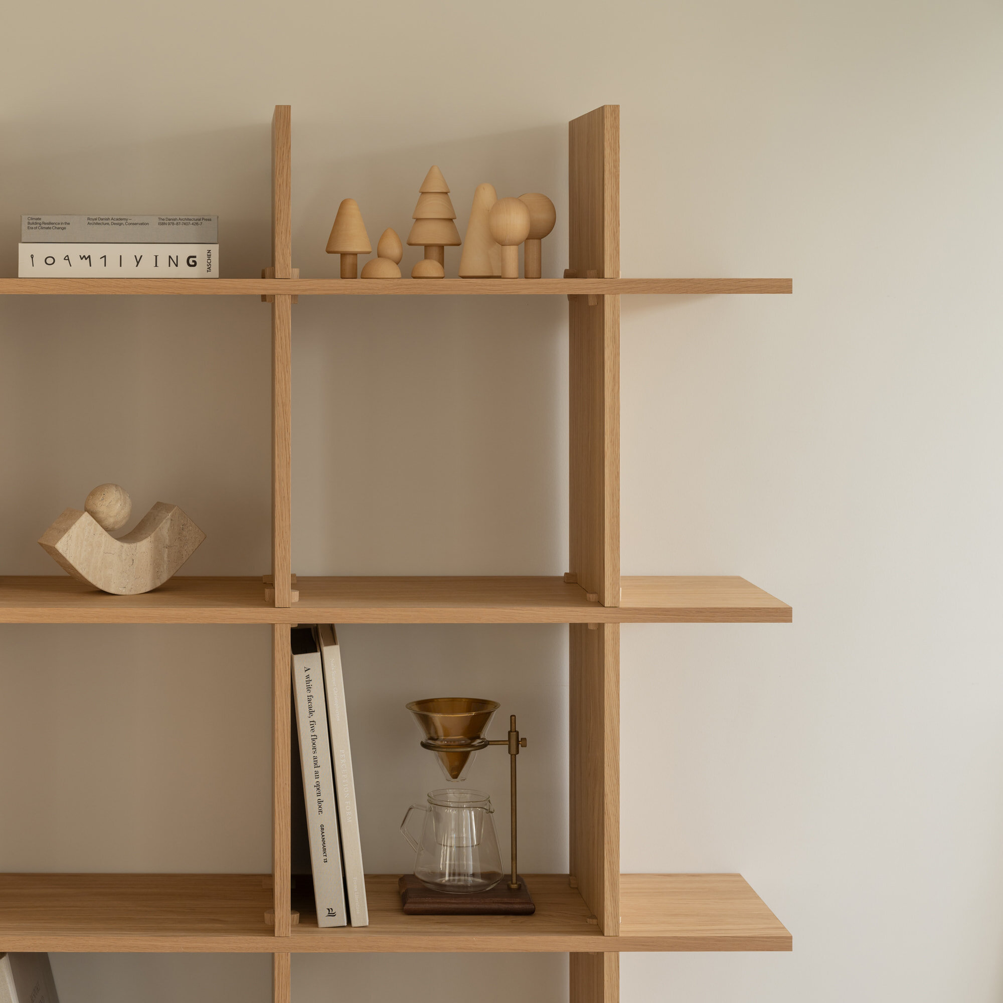 Design cabinet | Column Cabinet 36 Oak natural light | Studio HENK | 